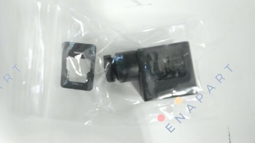 28-ST-01 Appliance plug