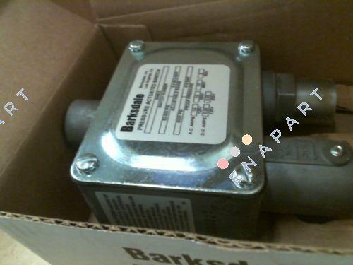 9048-2 Pressure switch