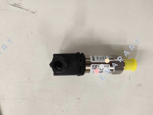 685-2003-2-0-M13-300-1-000-000 DS 6 OEM electronic pressure switch