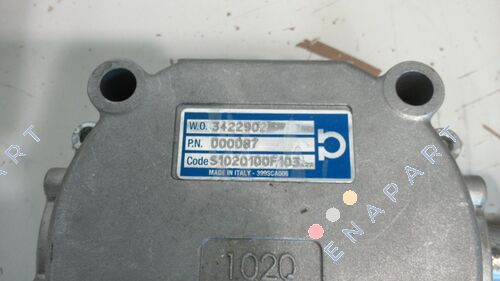 S1020100F103 GEAR BOX