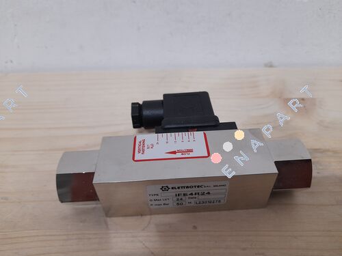 37100  IFE4R24 electric flow switch