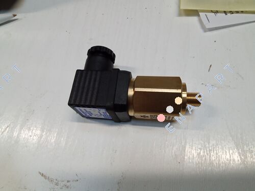 PSM10BNR18 Adjustable Pressure Switch