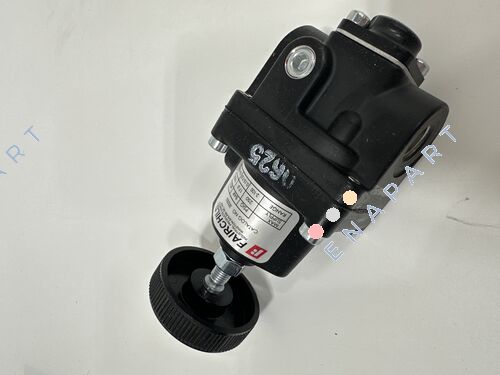 30252 Compact Precision Regulator