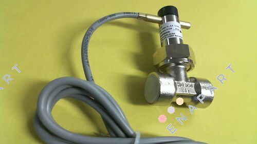 UR1-015GM Flow switch
