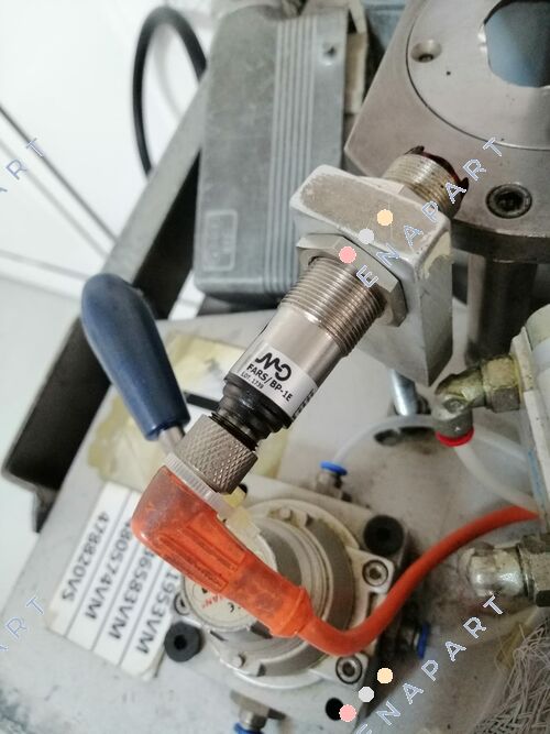 FARS/BP-1E Ph.M18,PNP-NO+NC,M12Plug,BGS