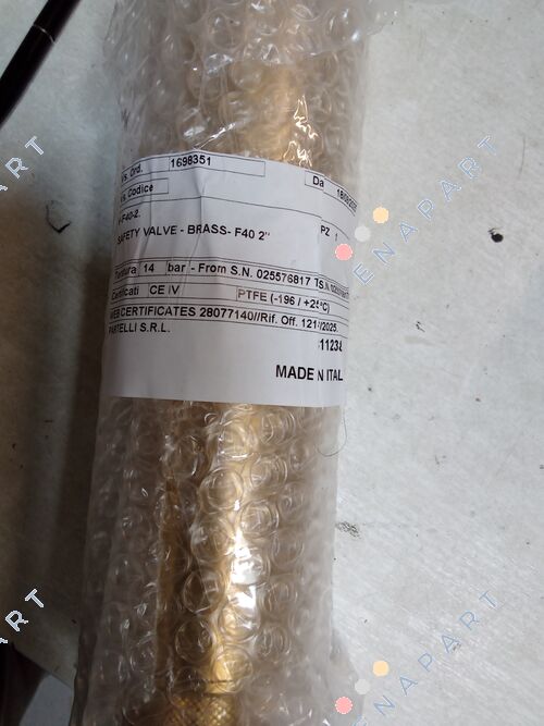 024592597 / F40 valve