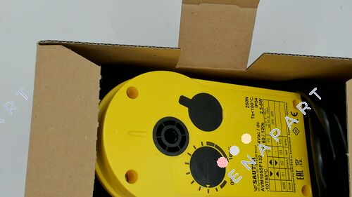 AVM105SF132 SUT 2-/3-point valve drive, 0... 10 V, 24 V, 8 mm, 35/60/120 s, 250 N