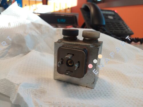4704 8684-00 Coil